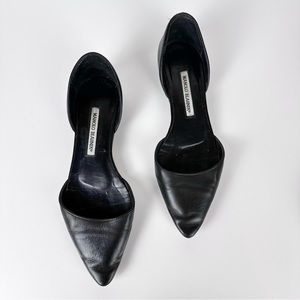 Manolo Blahnik Soussaba Leather Point-Toe D'orsay Flats In Black 38